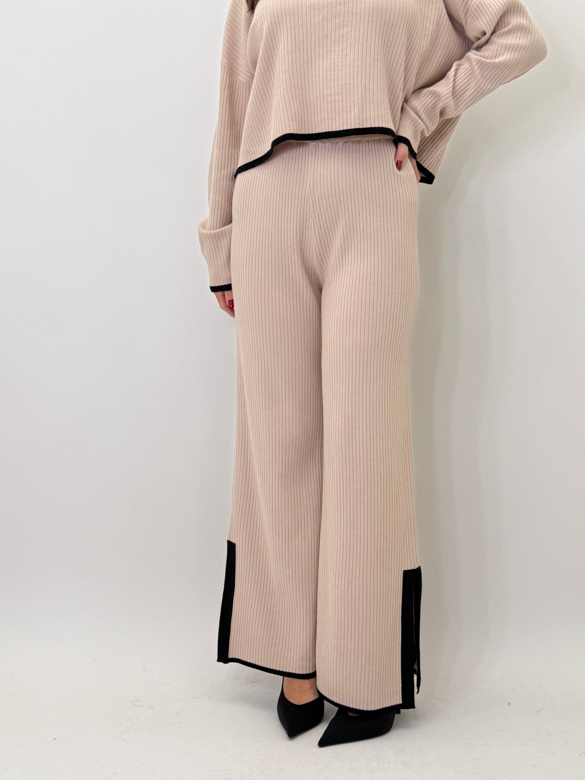 Coordinato a coste 152